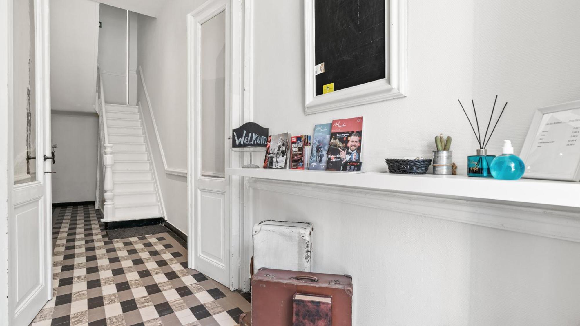 B&B Leopold & Appartementen Sint-Truiden Exterior foto