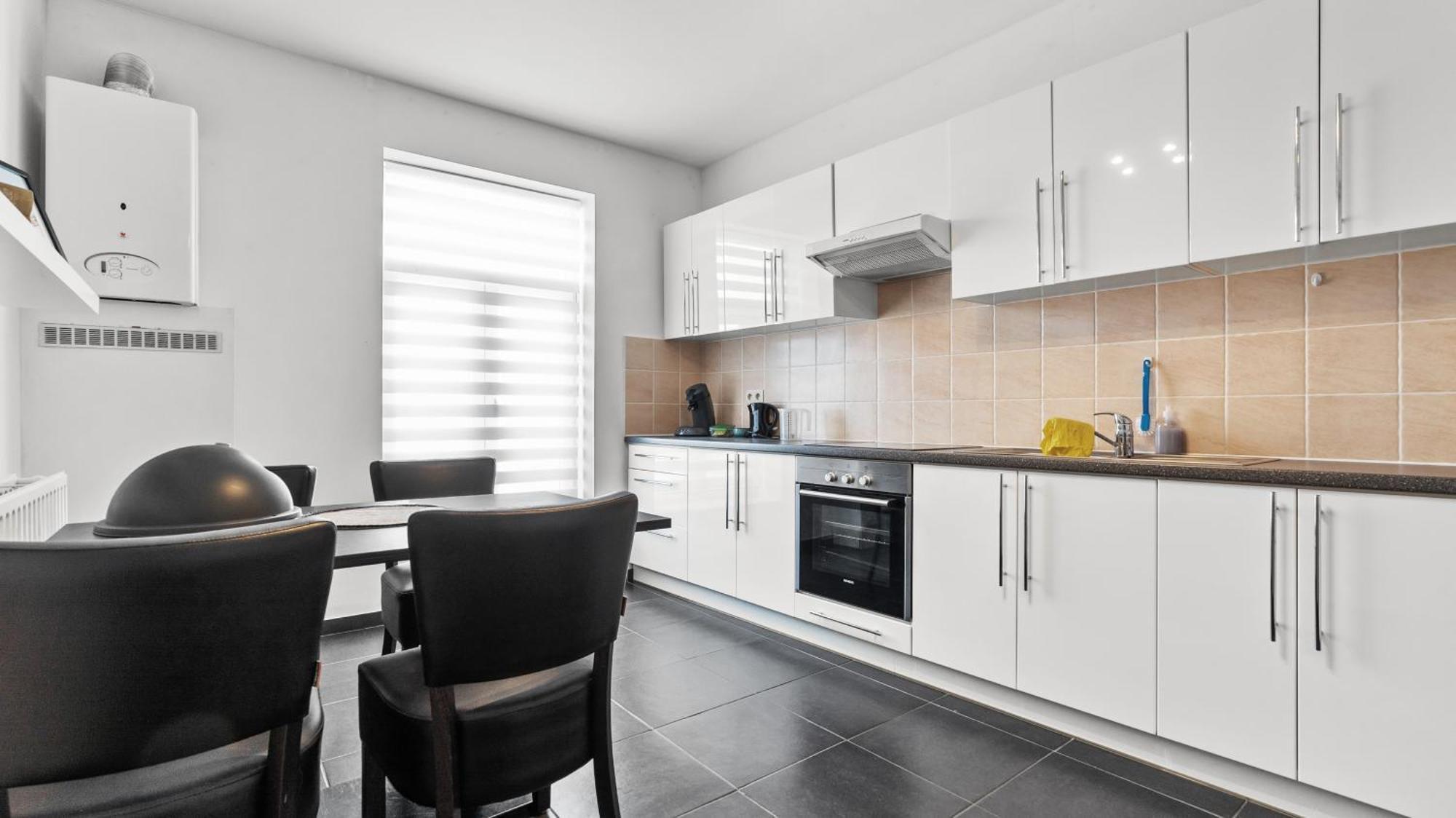 B&B Leopold & Appartementen Sint-Truiden Exterior foto